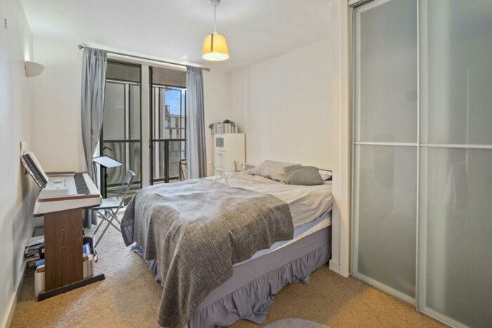 1 Bedroom Flat To Rent In Chadwell Lane London, N8