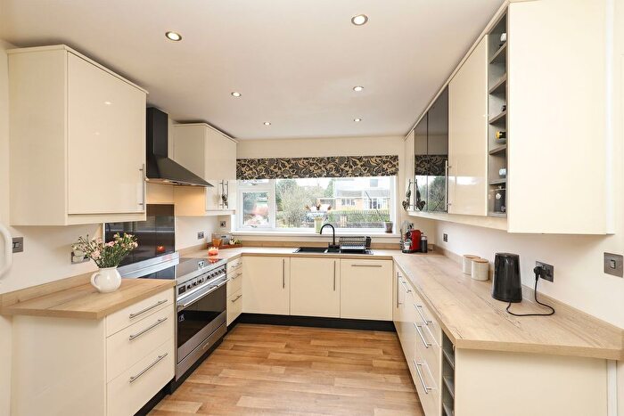 5 Bedroom Detached House For Sale In Hathern Close, Brimington, S43