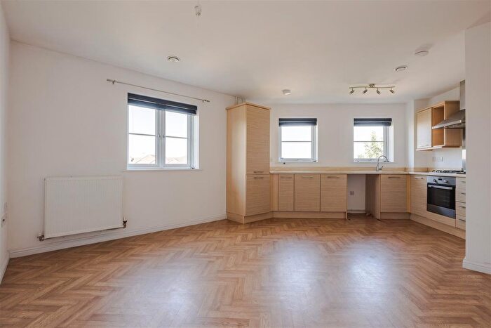2 Bedroom Flat To Rent In Pintail Close, Scunthorpe, DN16