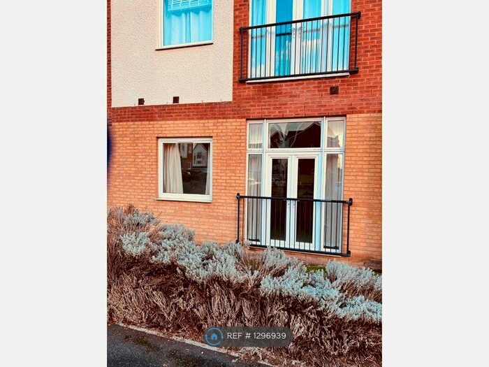 2 Bedroom Flat To Rent In Willow Sage Court, Stockton-On-Tees TS18