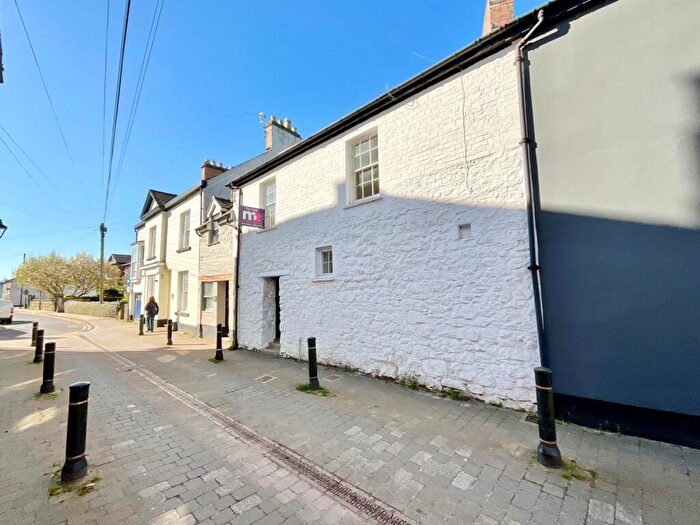 2 Bedroom Terraced House For Sale In Maryport Street, Usk, NP15
