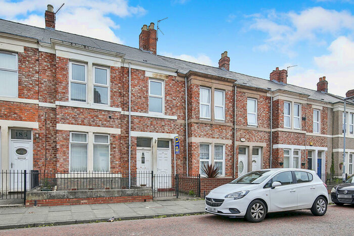 2 Bedroom Flat To Rent In Eastbourne Avenue, Saltwell, Gateshead, NE8