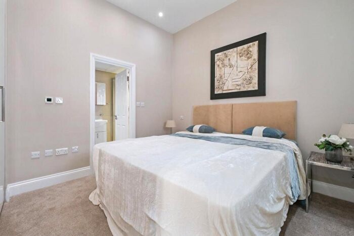 1 Bedroom Flat To Rent In Brent Street, London, NW4