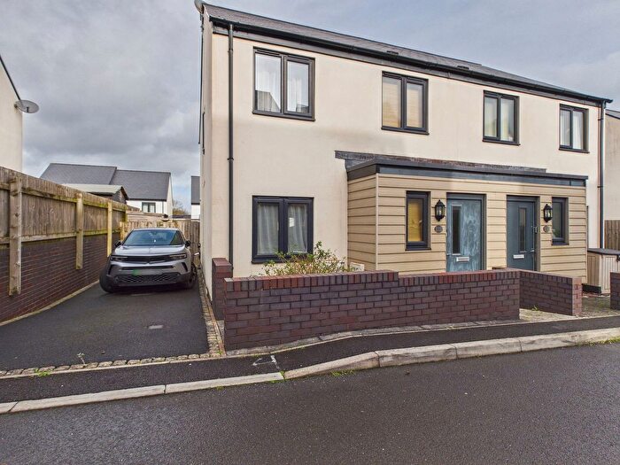 3 Bedroom Semi Detached House For Sale In Hollyhock Way, White Rock, Paignton, TQ4