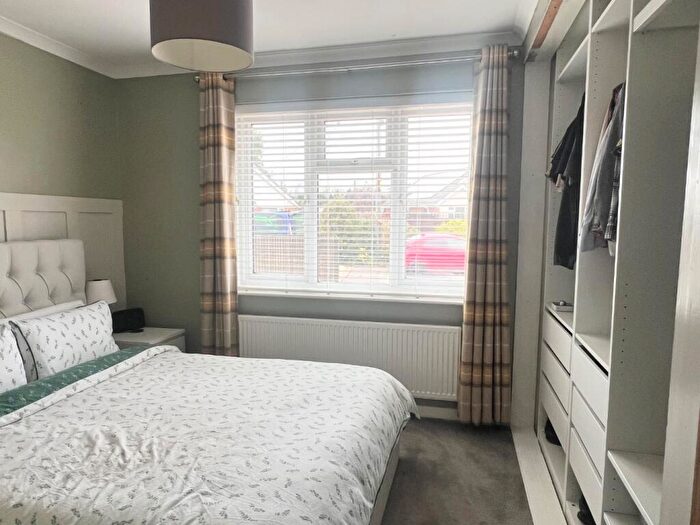 2 Bedroom Semi-Detached Bungalow For Sale In Holly Road, Blackfield, Southampton, SO45