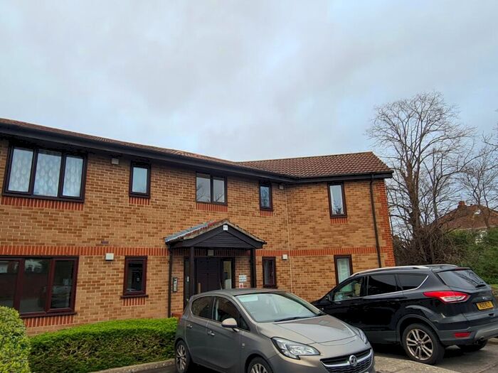 1 Bedroom House To Rent In Kern Close, Southampton, SO16