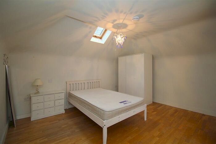 1 Bedroom Property To Rent In Fennel Street, Loughborough, LE11