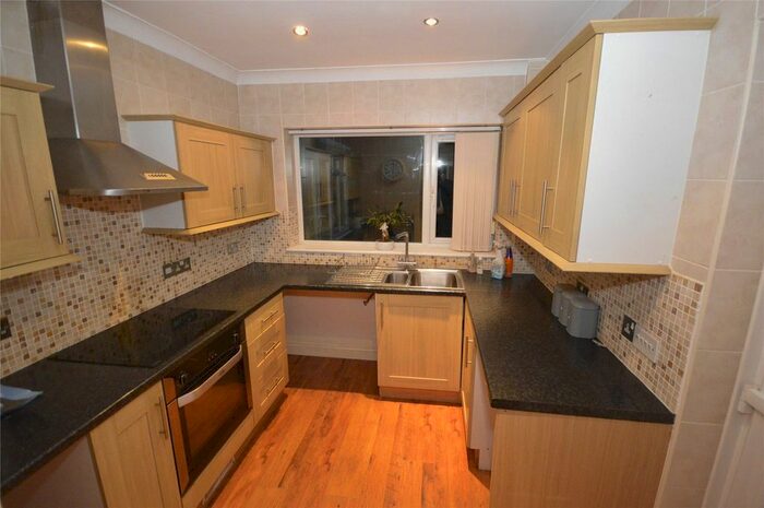 3 Bedroom Semi-Detached House To Rent In Castlecroft Road, Wolverhampton, West Midlands, WV3