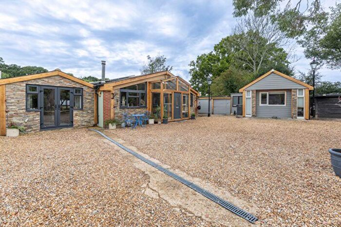 4 Bedroom Detached Bungalow For Sale In Shortgate Lane, Lewes, BN8