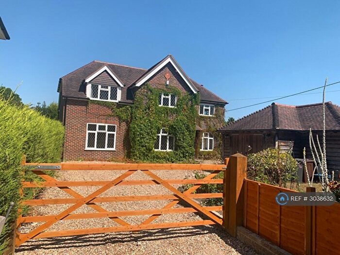 4 Bedroom Detached House To Rent In Beaconsfield Road, Haywards Heath, RH17