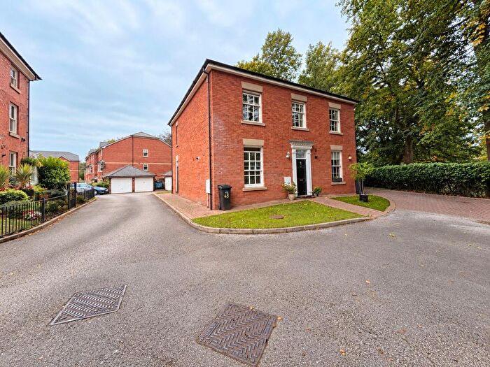 3 Bedroom Semi-Detached House For Sale In The Parklands, Stoneclough, Radcliffe, Manchester, M26