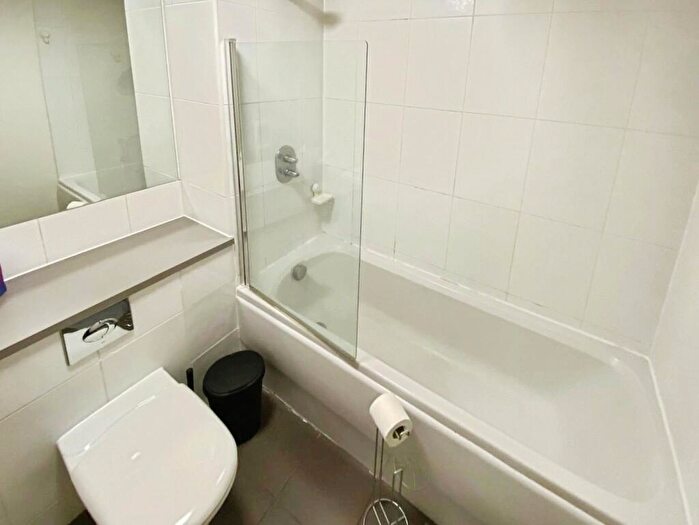 1 Bedroom Apartment To Rent In Scotland Street, Sheffield, South Yorkshire, S3