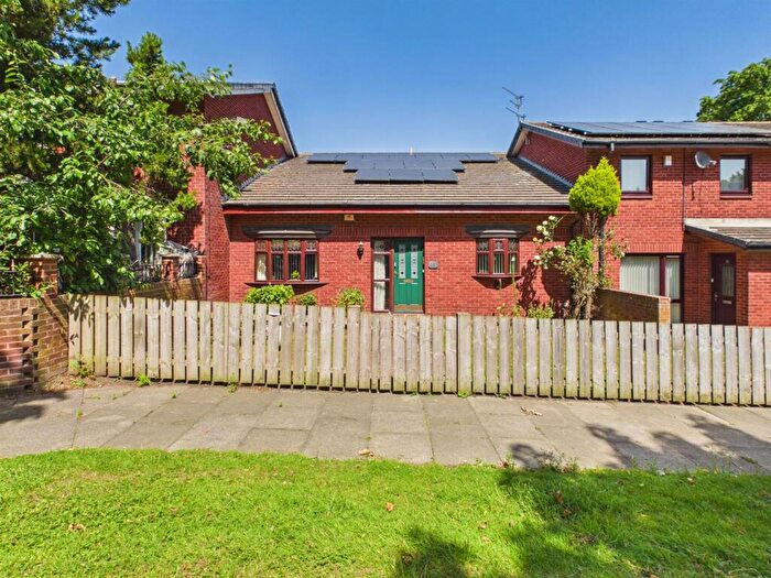 3 Bedroom Terraced House For Sale In Havelock Close, Gateshead, NE8