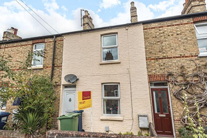 2 Bedroom Terraced House To Rent In Windsor Street, Central Headington, OX3