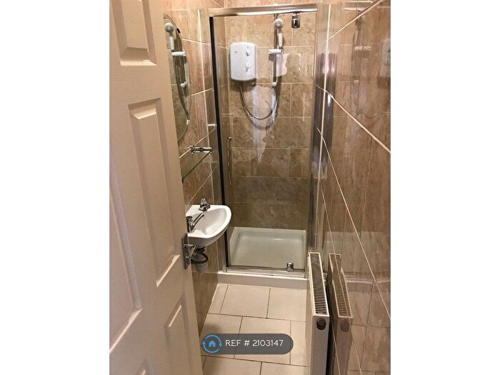 4 Bedroom Semi-Detached House To Rent In St. Georges Road, Coventry, CV1