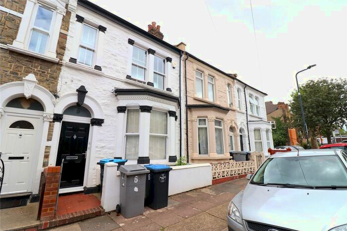 2 Bedroom Flat To Rent In Burns Road, London, NW10