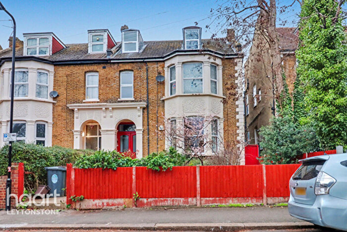 2 Bedroom Flat For Sale In Bulwer Road, London, E11