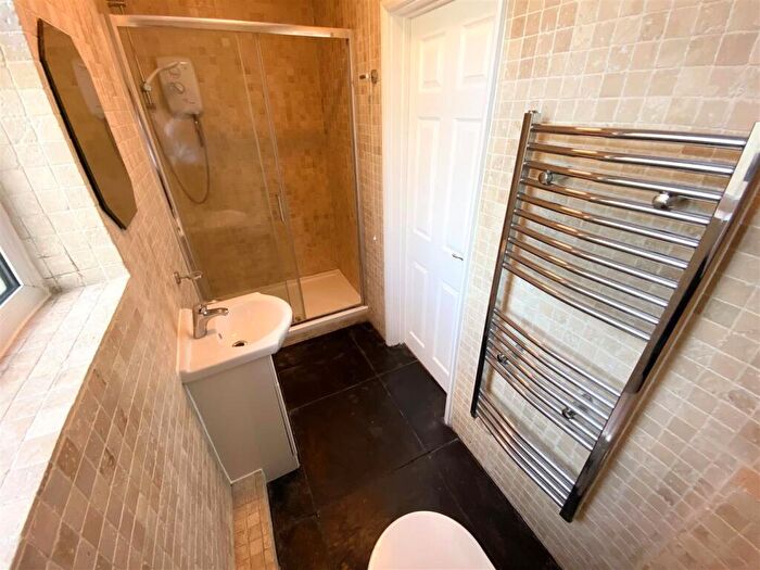 Studio To Rent In West Parade, Dunstable, LU6 - Photo 3