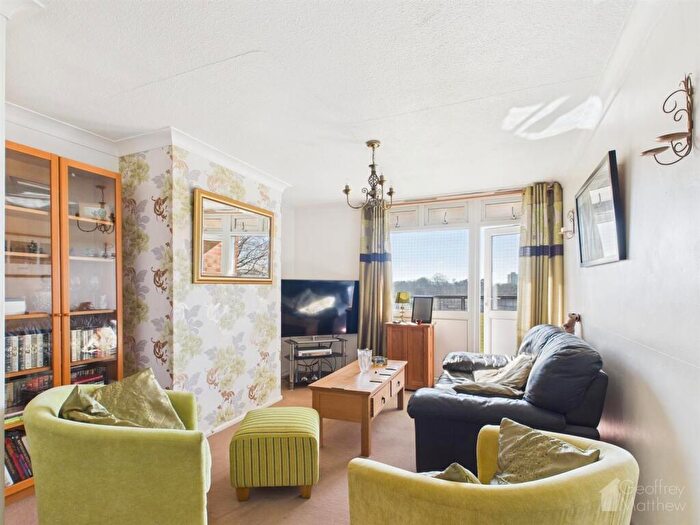 1 Bedroom Apartment For Sale In Arkwrights, Harlow, CM20
