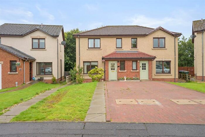 3 Bedroom Semi-Detached House For Sale In Sidey Place, Perth, PH1