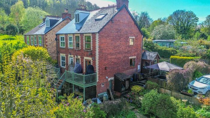 2 Bedroom Semi-Detached House For Sale In Stream Cottages, Middleyard, King's Stanley, GL10