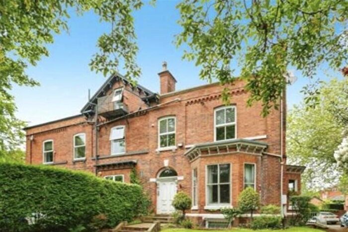 2 Bedroom Apartment To Rent In Palatine Road, Didsbury, M20