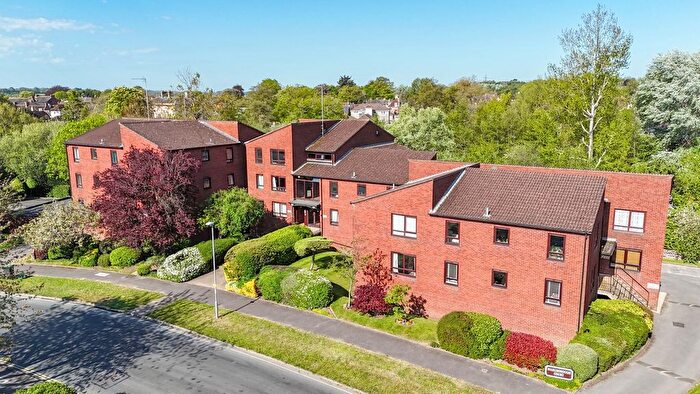 1 Bedroom Flat For Sale In Allenview Road, Wimborne, BH21