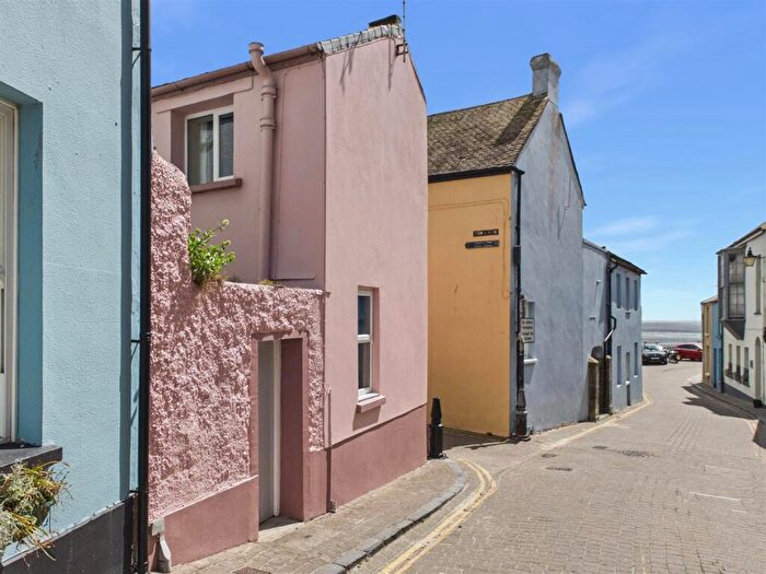 2 Bedroom House For Sale In Tenby Town Centre, SA70