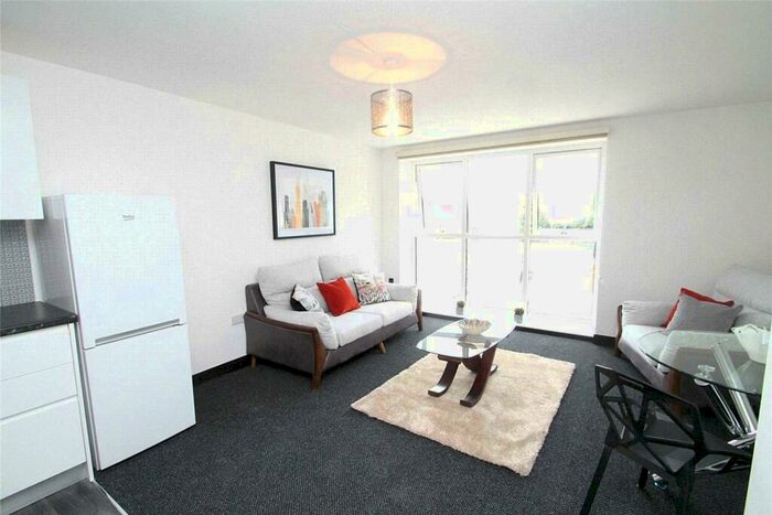 1 Bedroom Apartment To Rent In San Court, - Wilmslow Road, Rusholme, Manchester, M14