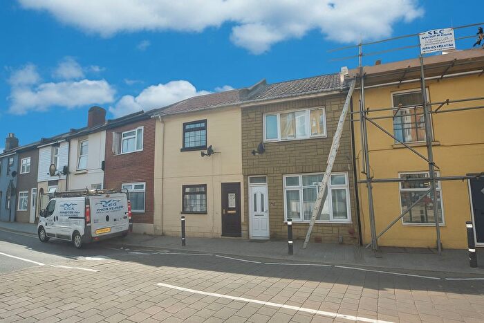 2 Bedroom Terraced House To Rent In Fawcett Road, Southsea, PO4