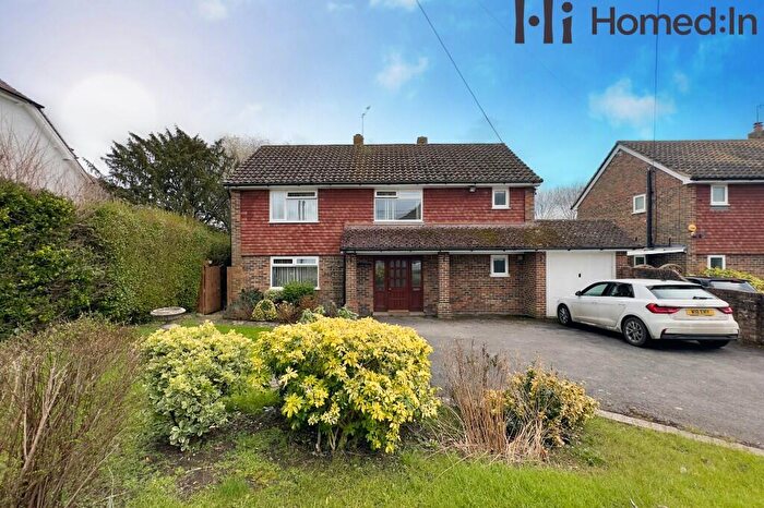 3 Bedroom Detached House For Sale In Church Street, RH12