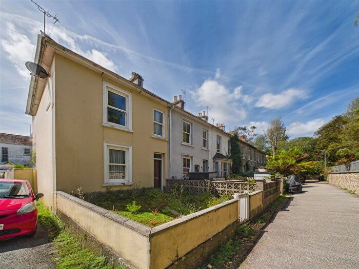 2 Bedroom End Terrace House For Sale In Coulsons Place, Penzance, TR18