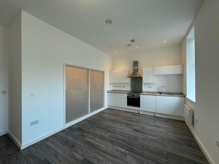 1 Bedroom Flat To Rent In Vicarage Farm Road, Peterborough, PE1