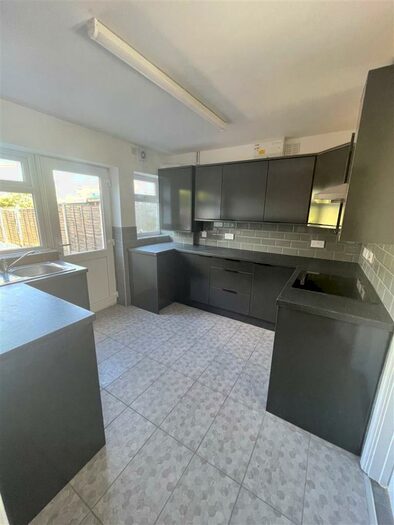 3 Bedroom Terraced House To Rent In Binstead Road, Birmingham, B44