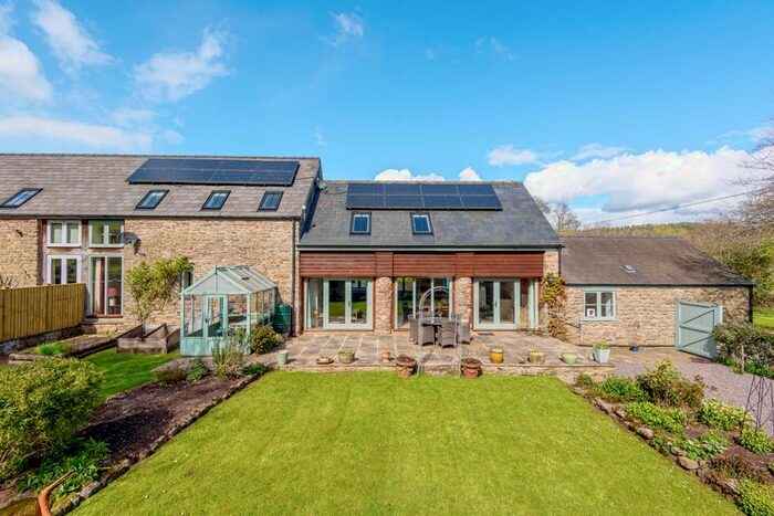 3 Bedroom Barn Conversion For Sale In Trelleck Grange, Llanishen, Chepstow, NP16