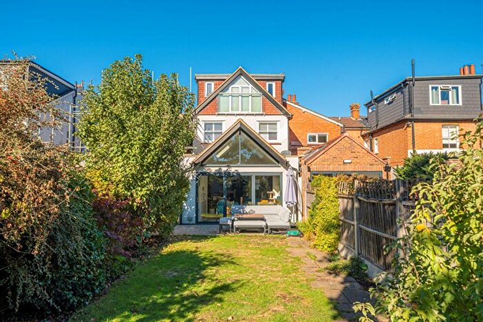 4 Bedroom House For Sale In Elmgrove Road, Weybridge, KT13