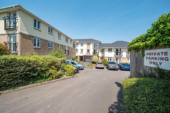 1 Bedroom Flat For Sale In Old Winton Road, Westfield Court Old Winton Road, SP10