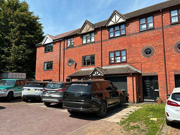 4 Bedroom Terraced House To Rent In Spindle Street, Foleshill, Coventry, CV1