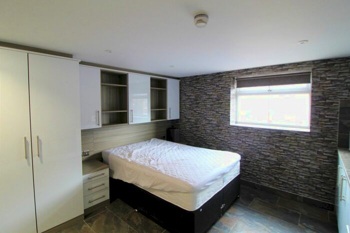 Studio To Rent In Gulson Lodge, Coventry, West Midlands, CV1