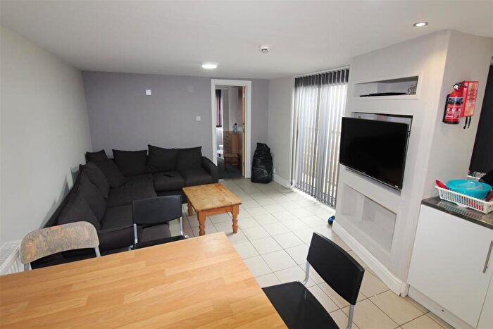 7 Bedroom House To Rent In Merthyr Street, Cathays, Cardiff, CF24