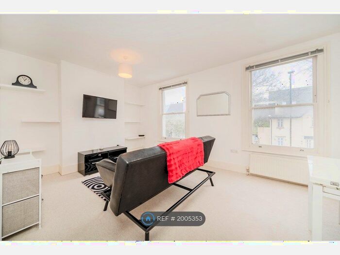 2 Bedroom Flat To Rent In Coldharbour Lane, London, SW9