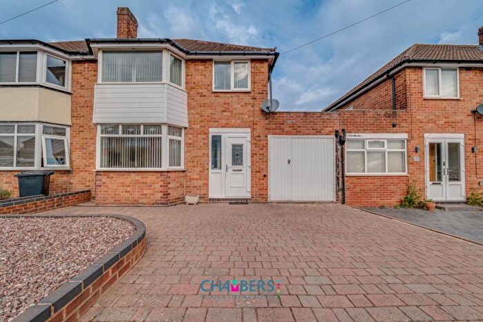 3 Bedroom Semi-Detached House For Sale In Salisbury Drive, Water Orton, B46