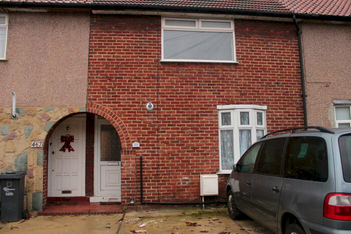 2 Bedroom House To Rent In Becontree Avenue, Dagenham, RM8