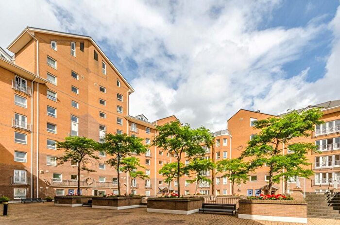 1 Bedroom Flat For Sale In Homer Drive, Isle Of Dogs, London, E14