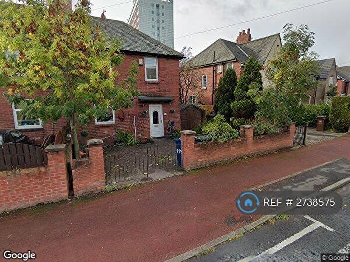 3 Bedroom Semi Detached House To Rent In Weldon Crescent, Newcastle Upon Tyne, NE7