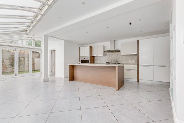 5 Bedroom End Of Terrace House To Rent In Narborough Street, South Park, SW6