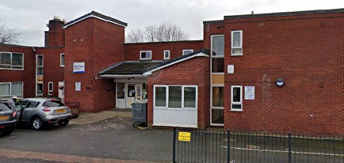 1 Bedroom Flat To Rent In Trent Court, Lomas Street, Stockport, SK3
