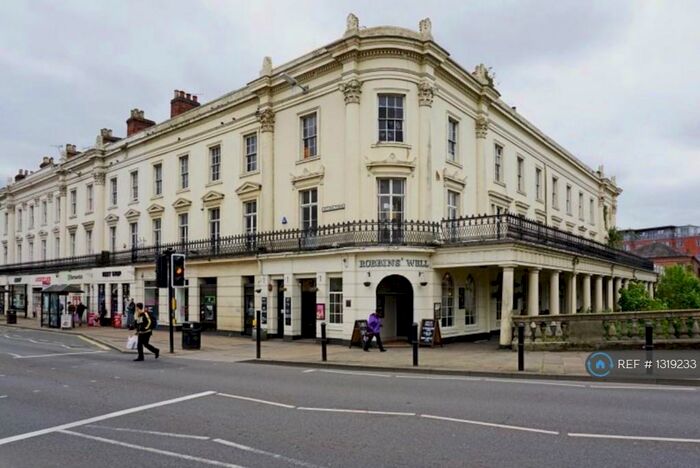 4 Bedroom Flat To Rent In The Parade, Leamington Spa, CV31