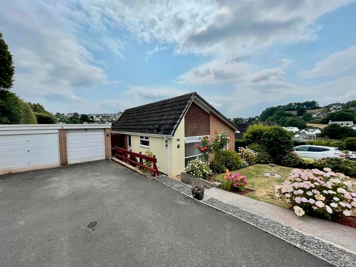 Houses for sale & to rent in TQ3 1SN, Butterlake, Marldon Paignton