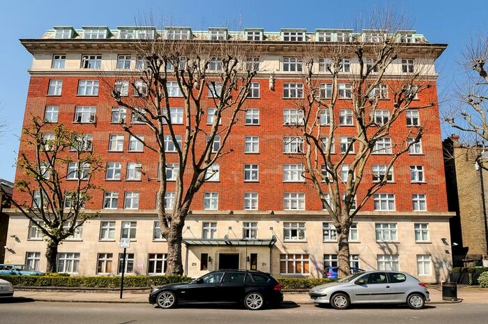 2 Bedroom Flat To Rent In Abercorn Place, London, NW8
